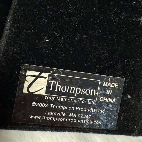 2003 Vintage Sisters Thompson Photo Frame 6X8 Gold Heavy Scrollwork Pearls Fancy - Picture 9 of 15